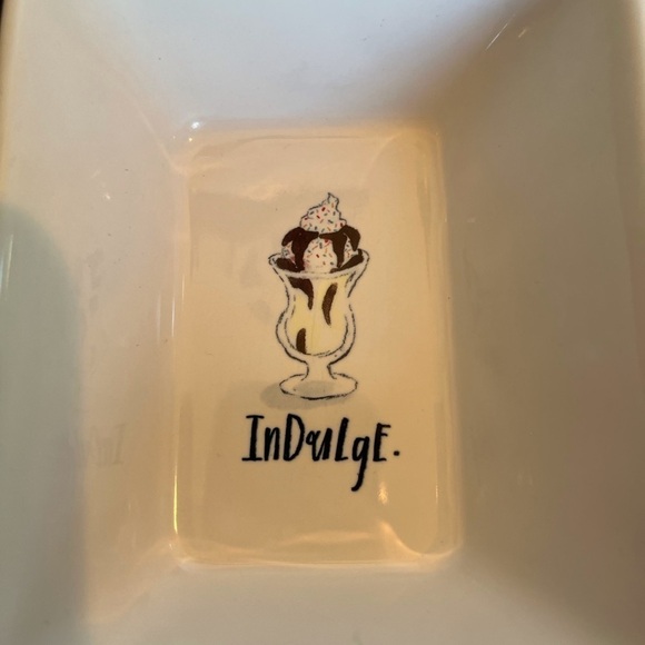 Ceramic Ice Cream/Sweets Dishes from Rae Dunn Artisan Collection by Magenta - Picture 4 of 12